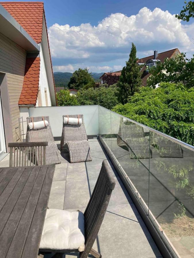 Neues Penthouse-Loft Mit Konuskarte Fuer Gratis Oepnv Apartment Ehrenkirchen Exterior photo