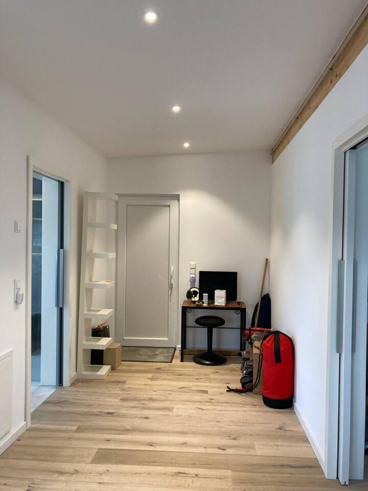 Neues Penthouse-Loft Mit Konuskarte Fuer Gratis Oepnv Apartment Ehrenkirchen Exterior photo